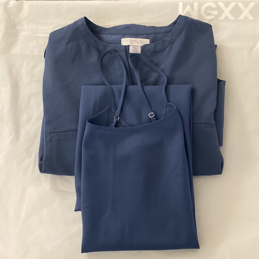 1.State blue midi dress. Size XS comes with inner lining inside.